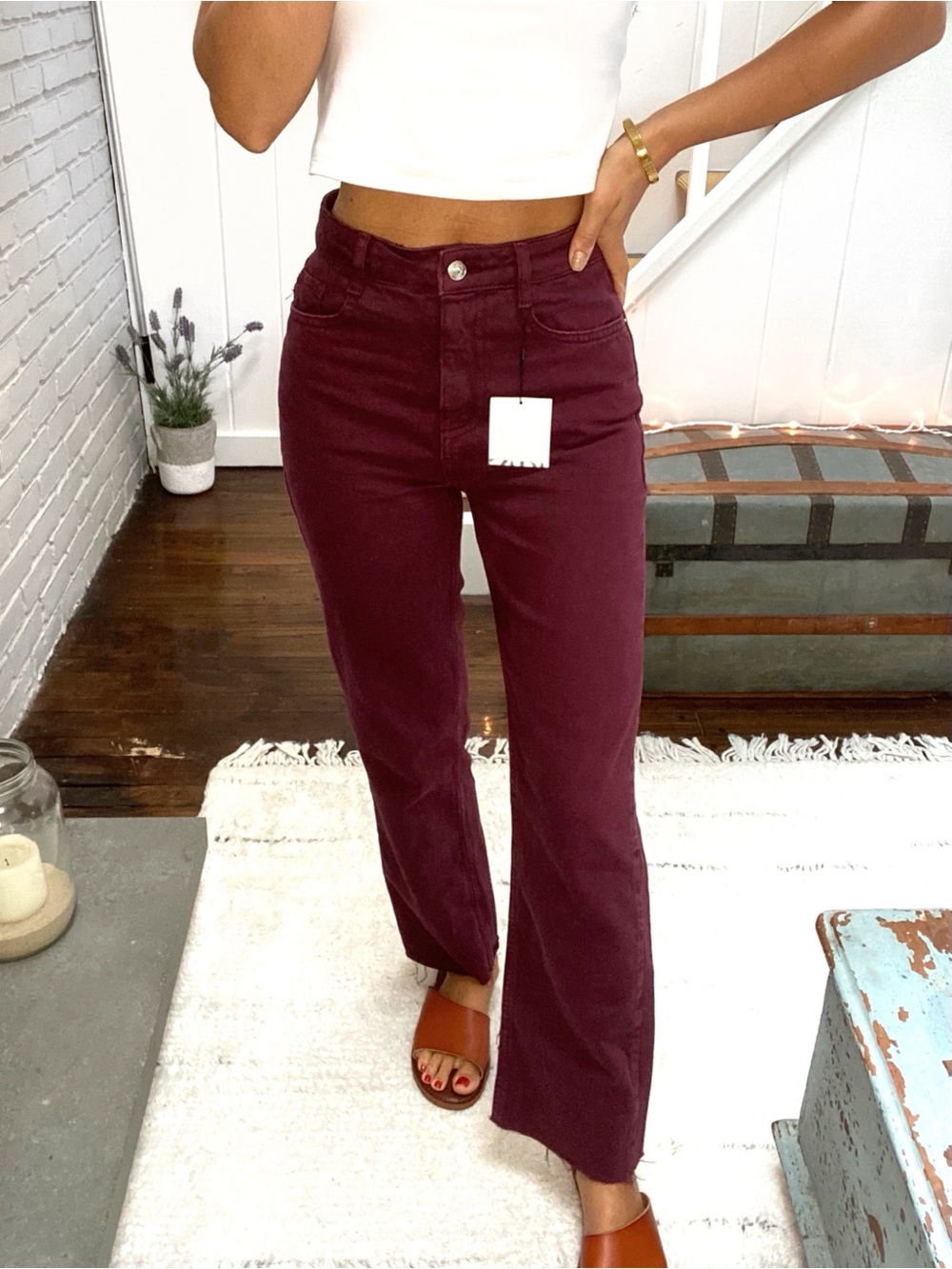 ZARA High Rise Straight Leg Ankle Rigid Jeans in Burgundy! 🥀